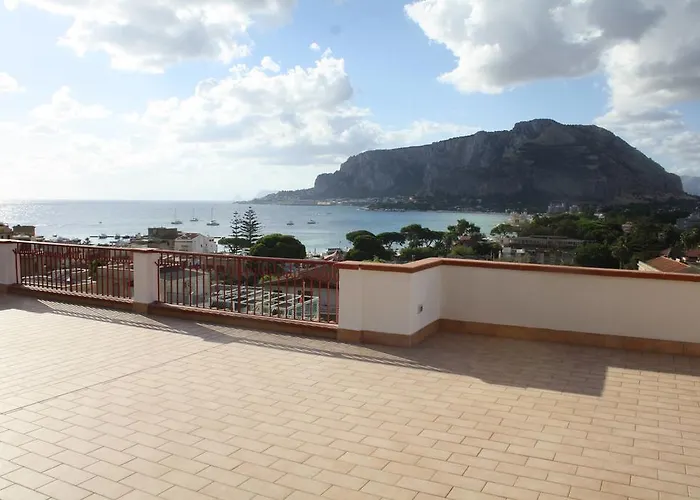Villa Nice Mondello