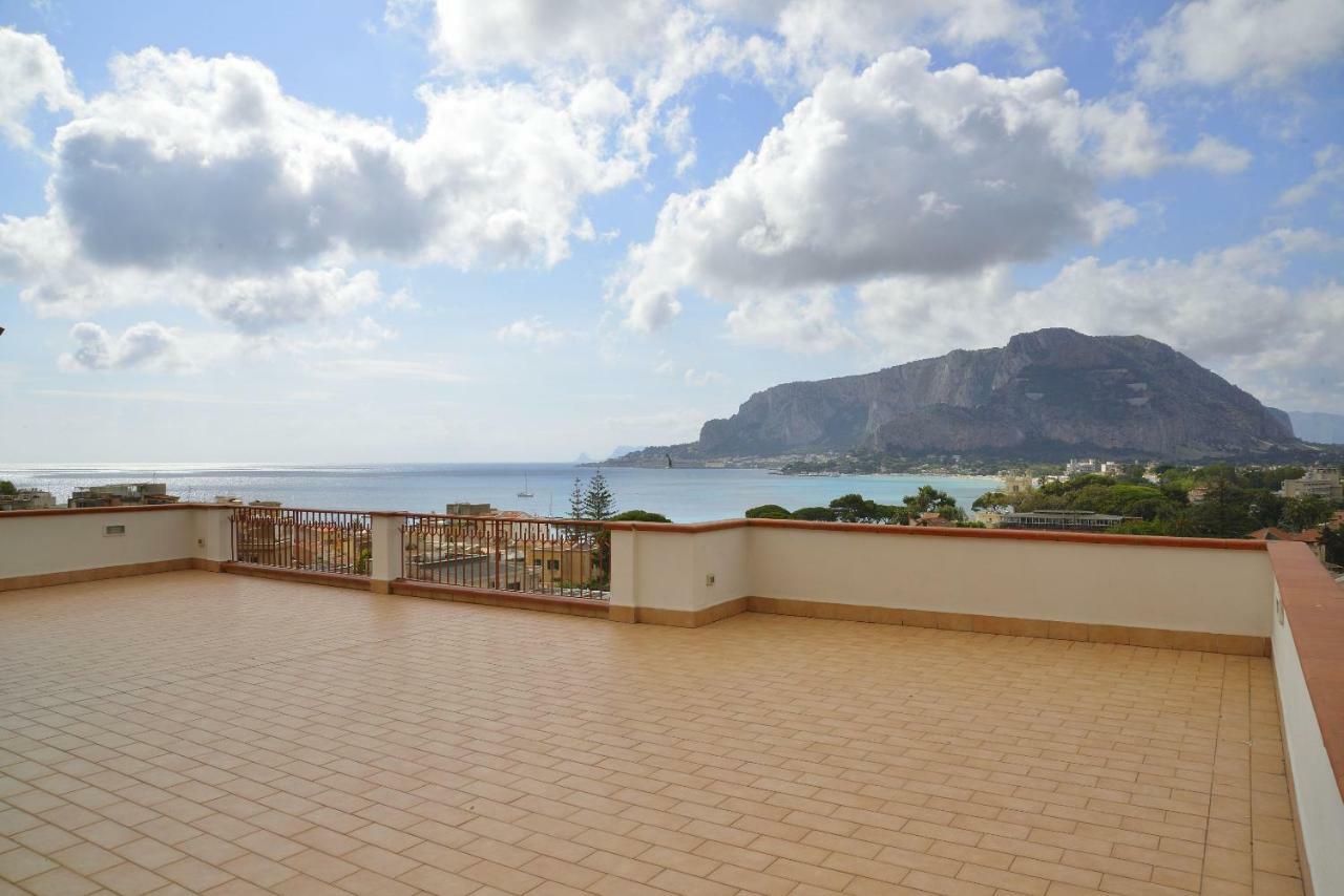 Mondello Villa